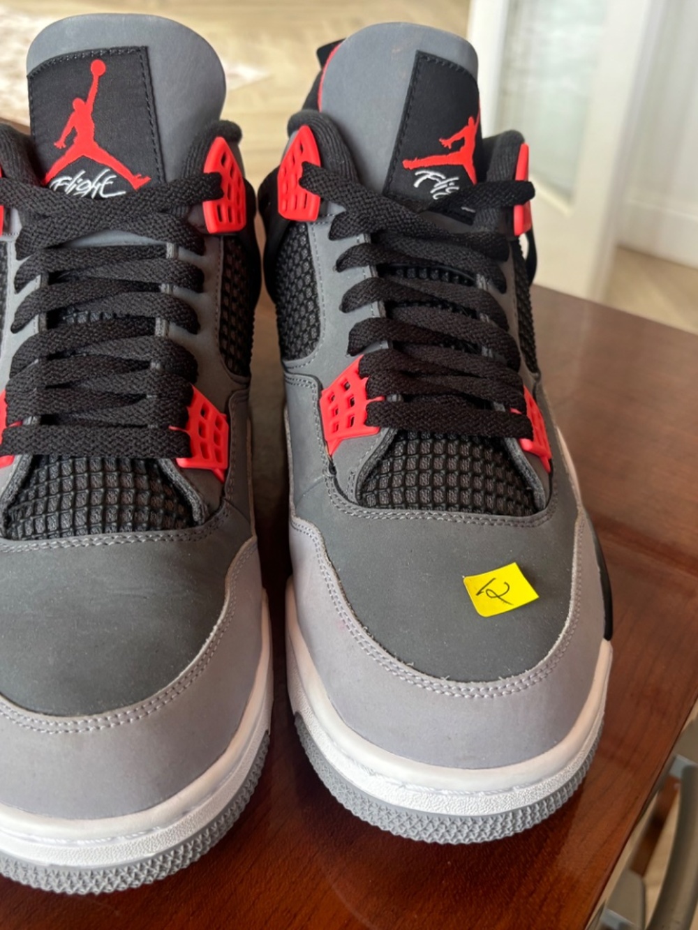 sneaker - Picture 5 of 6